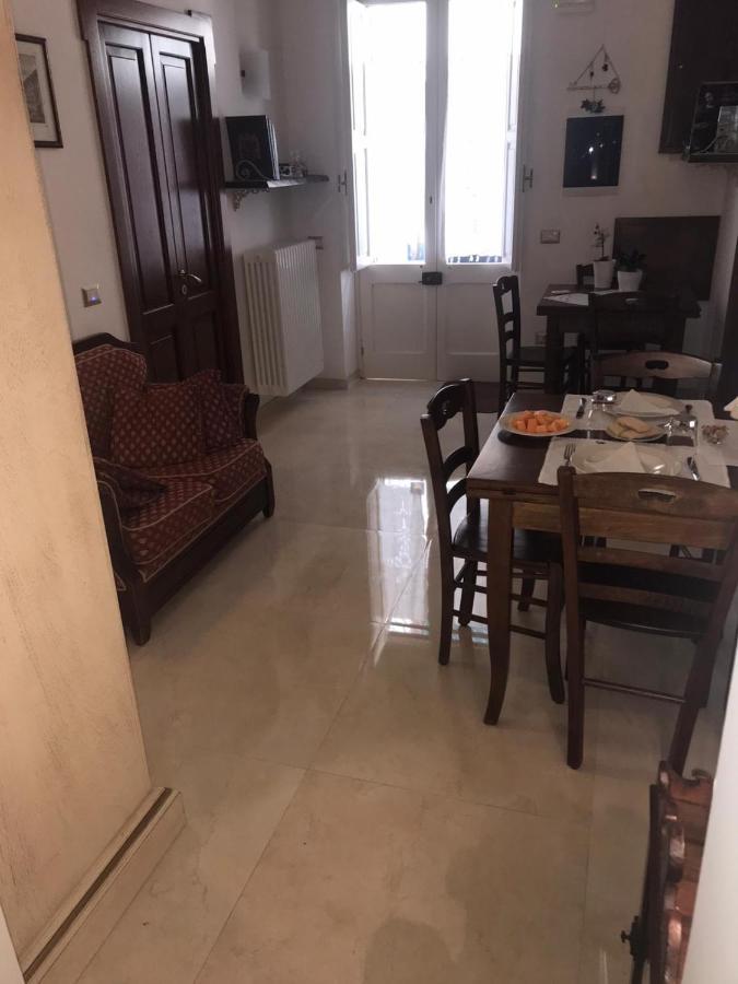 לינה וארוחת בוקר לצ'ה Lo Scrigno Barocco מראה חיצוני תמונה